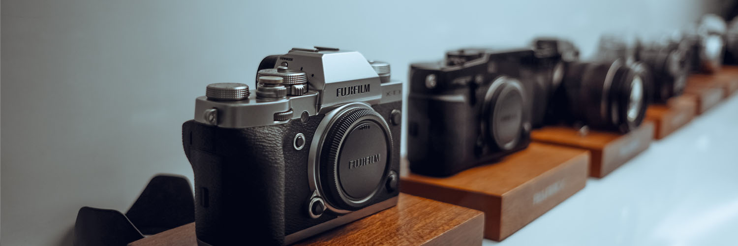 CAMERA STORE CHAIN